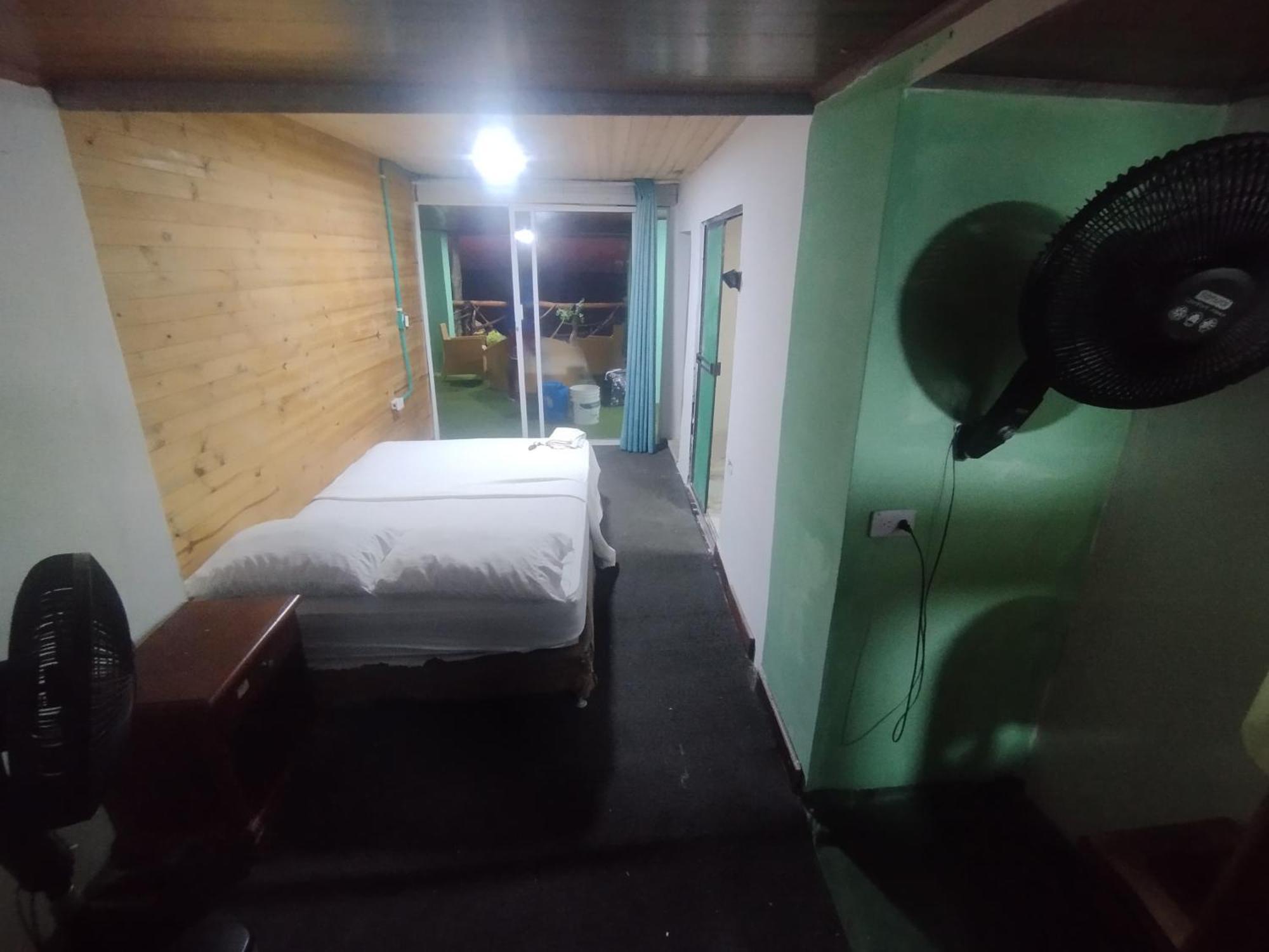 Hostal Lamar Baru Donde Gertrudis Плая Бланка Екстериор снимка